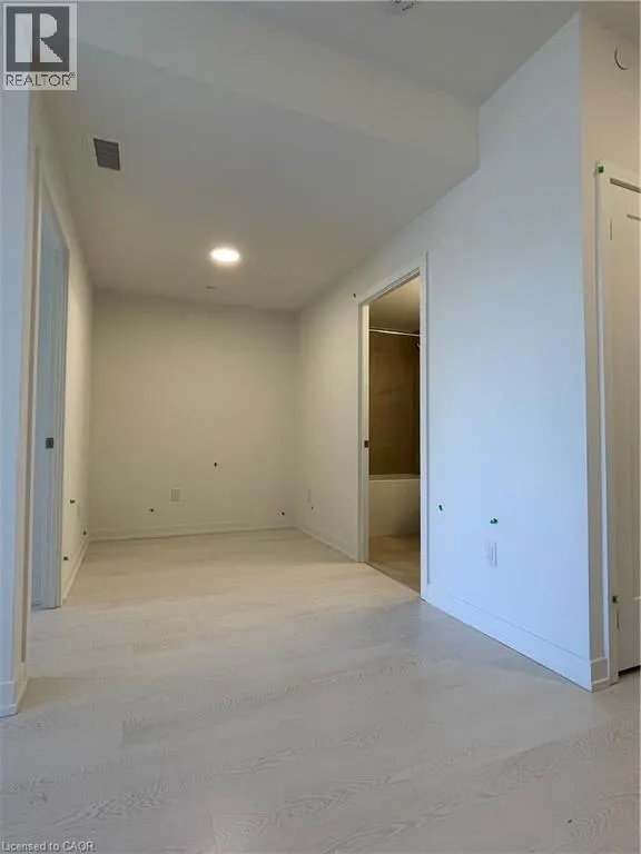 415 MAIN Street W Unit# 204, #204