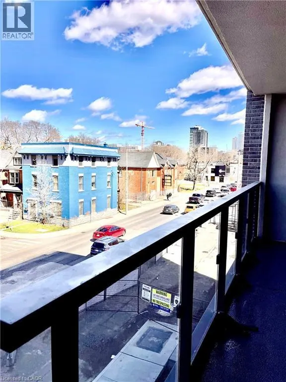 415 MAIN Street W Unit# 204, #204