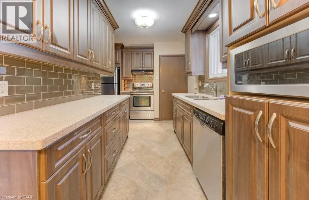 7 HUDSON Crescent Unit# Upper, #Upper
