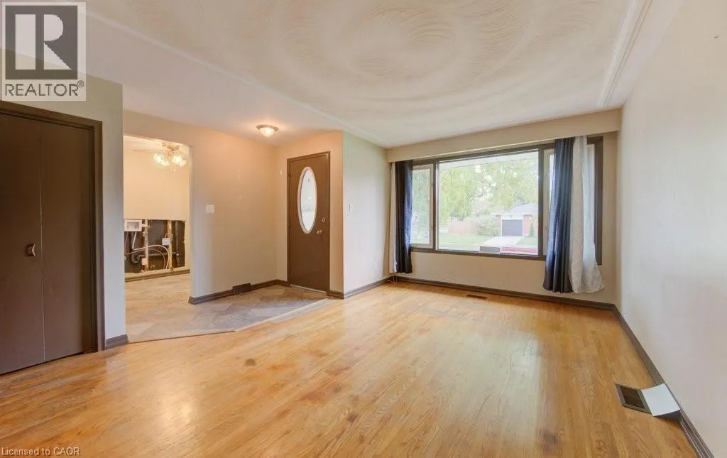 7 HUDSON Crescent Unit# Upper, #Upper