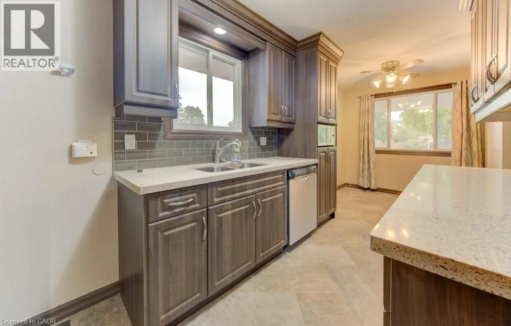 7 HUDSON Crescent Unit# Upper, #Upper