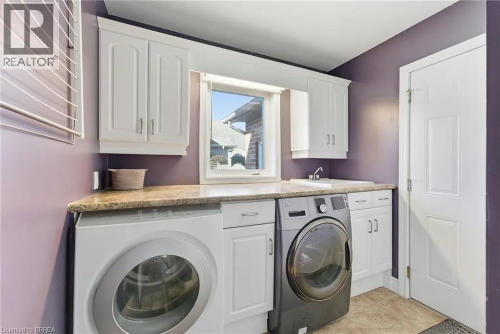 61 HARMER Crescent