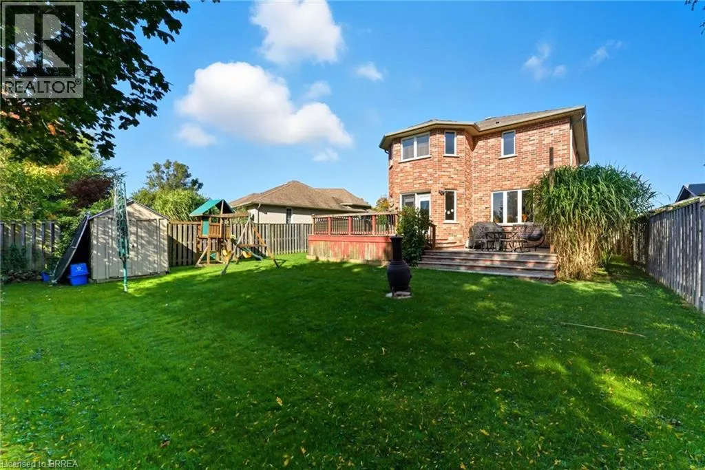 61 HARMER Crescent