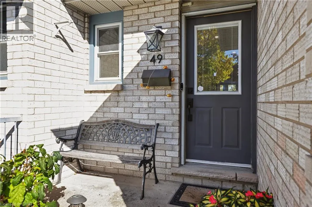 2 ROYALWOOD Court Unit# 49, #49