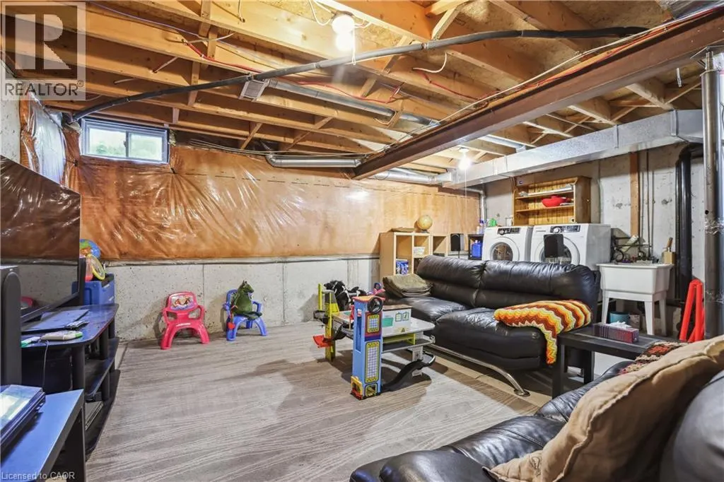 2 ROYALWOOD Court Unit# 49, #49
