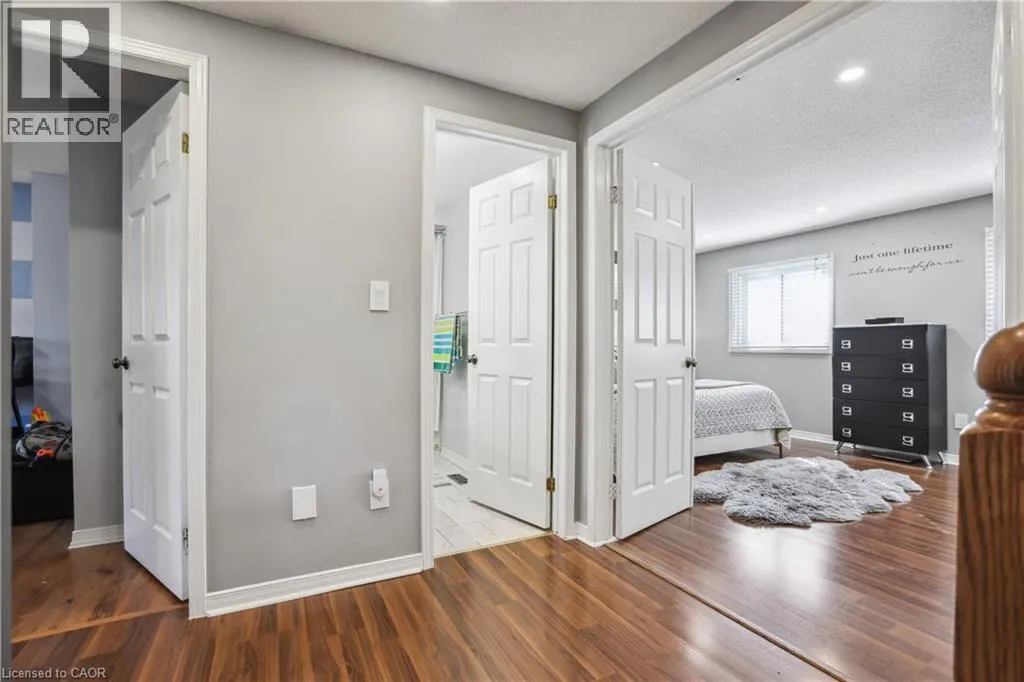 2 ROYALWOOD Court Unit# 49, #49