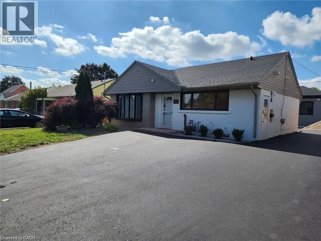 261 BELMONT Avenue W Unit# B - LOWER, #B - LOWER