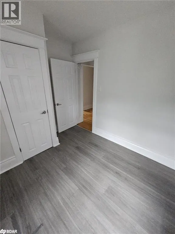 983 MAIN Street E Unit# 3, #3