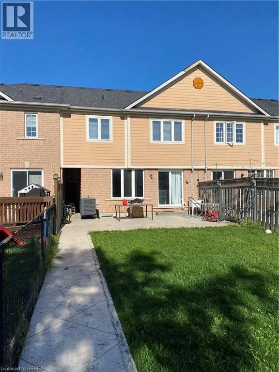 80 REDFINCH Way Unit# UPPER, #UPPER