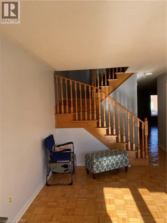 80 REDFINCH Way Unit# UPPER, #UPPER