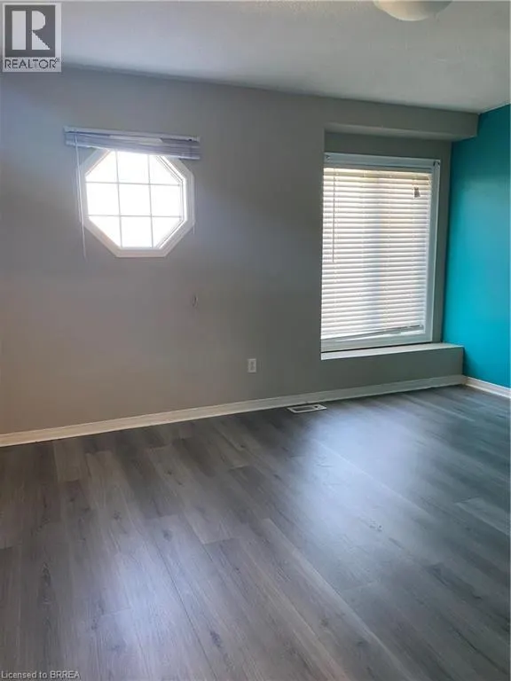 80 REDFINCH Way Unit# UPPER, #UPPER