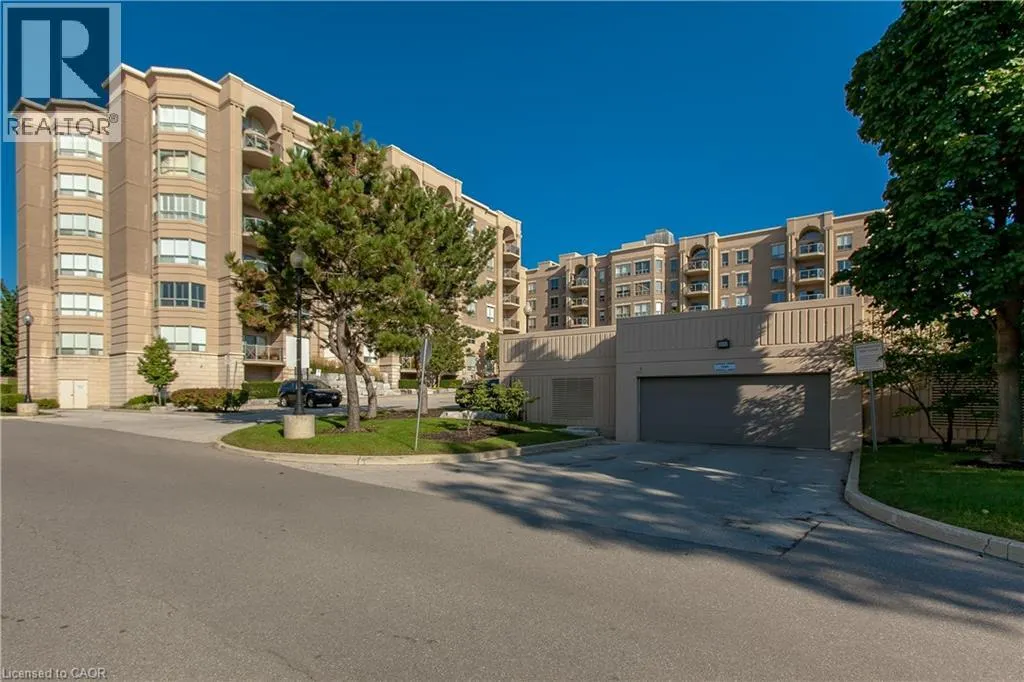 2075 AMHERST HEIGHTS Drive Unit# 401, #401
