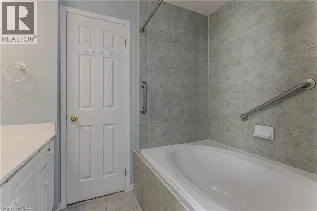2075 AMHERST HEIGHTS Drive Unit# 401, #401