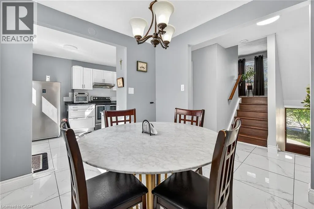 500 STONE CHURCH Road W Unit# F8, #F8