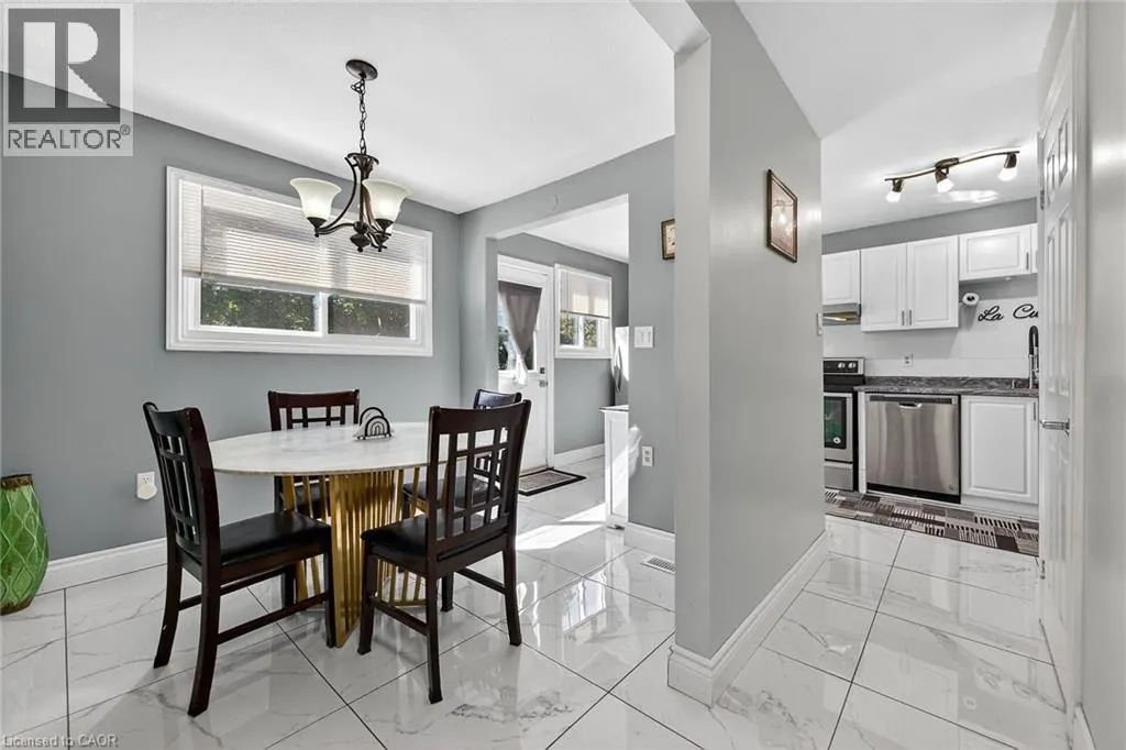 500 STONE CHURCH Road W Unit# F8, #F8