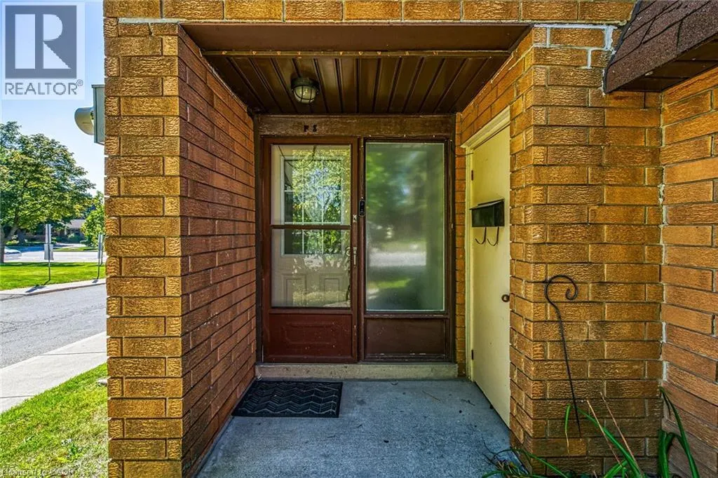 500 STONE CHURCH Road W Unit# F8, #F8
