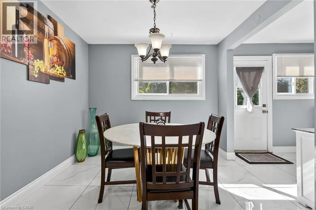 500 STONE CHURCH Road W Unit# F8, #F8
