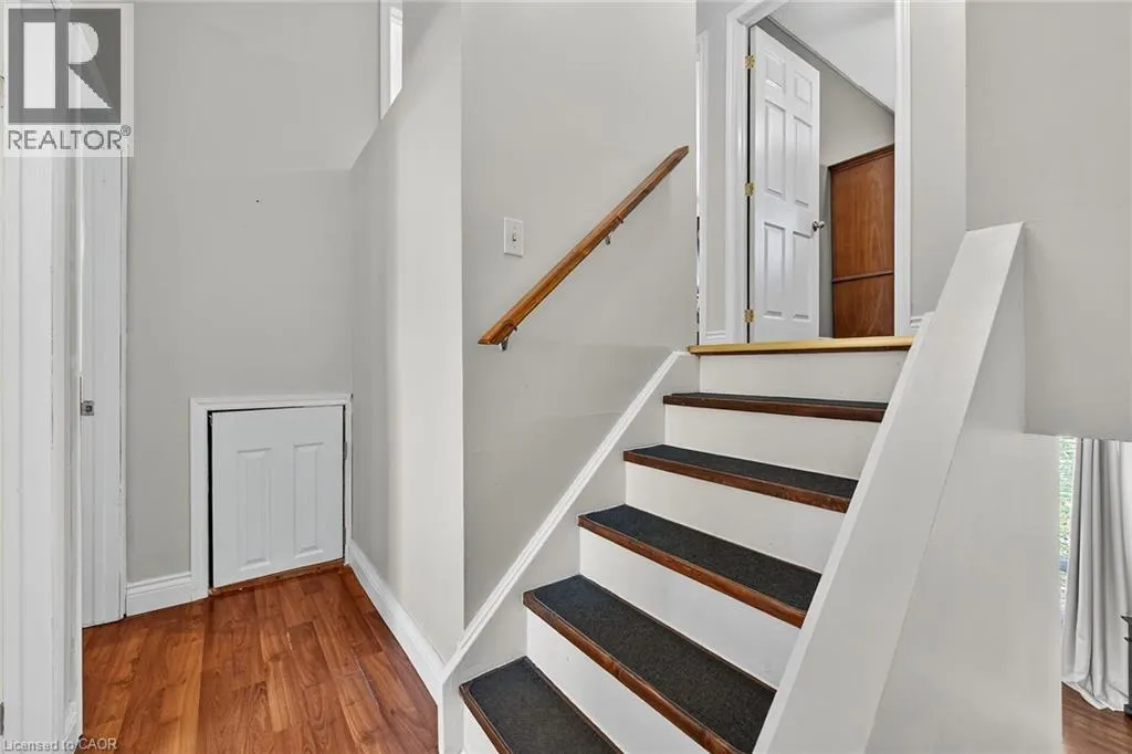 500 STONE CHURCH Road W Unit# F8, #F8