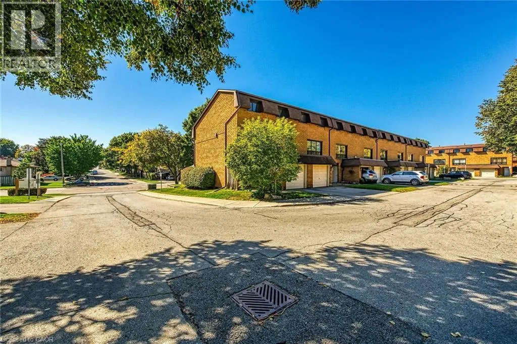 500 STONE CHURCH Road W Unit# F8, #F8