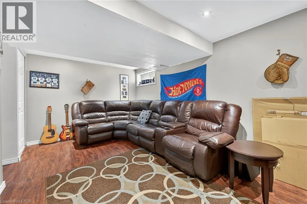 500 STONE CHURCH Road W Unit# F8, #F8