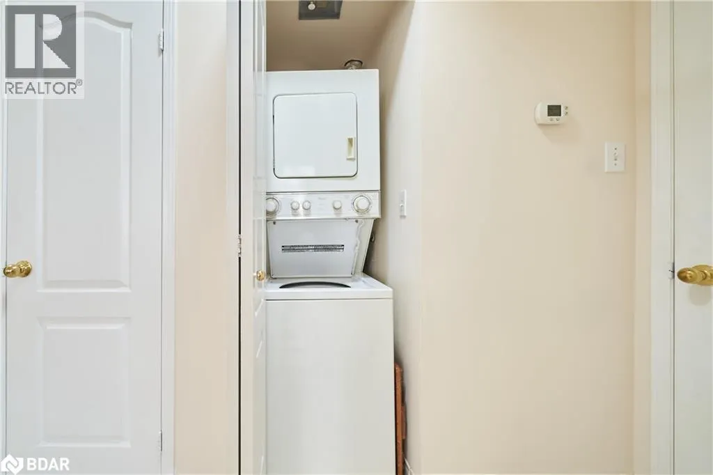 2874 KEELE Street Unit# 205, #205