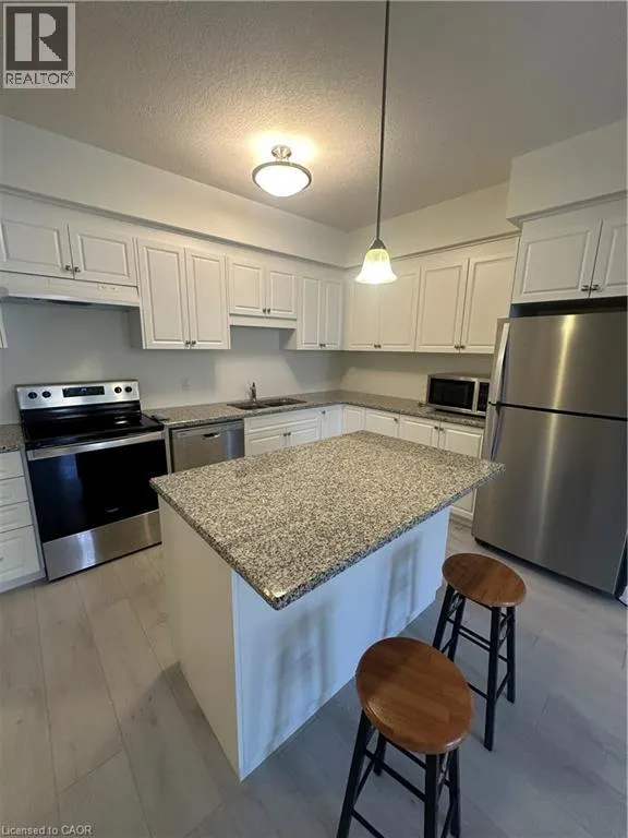 261 WOODBINE Avenue Unit# E11, #E11