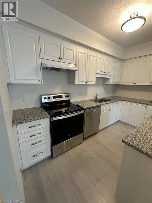 261 WOODBINE Avenue Unit# E11, #E11