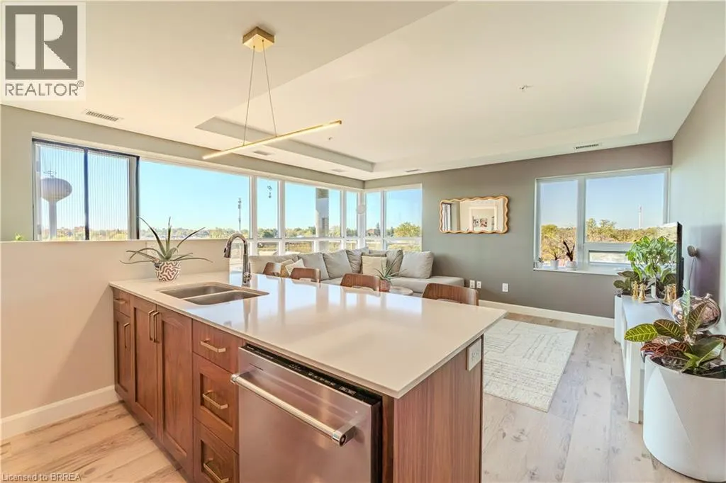 34 NORMAN Street Unit# 404, #404