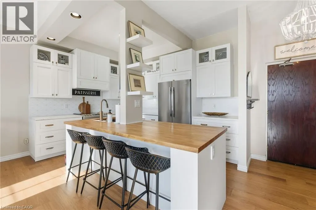 262 DUNDAS Street E Unit# 311, #311