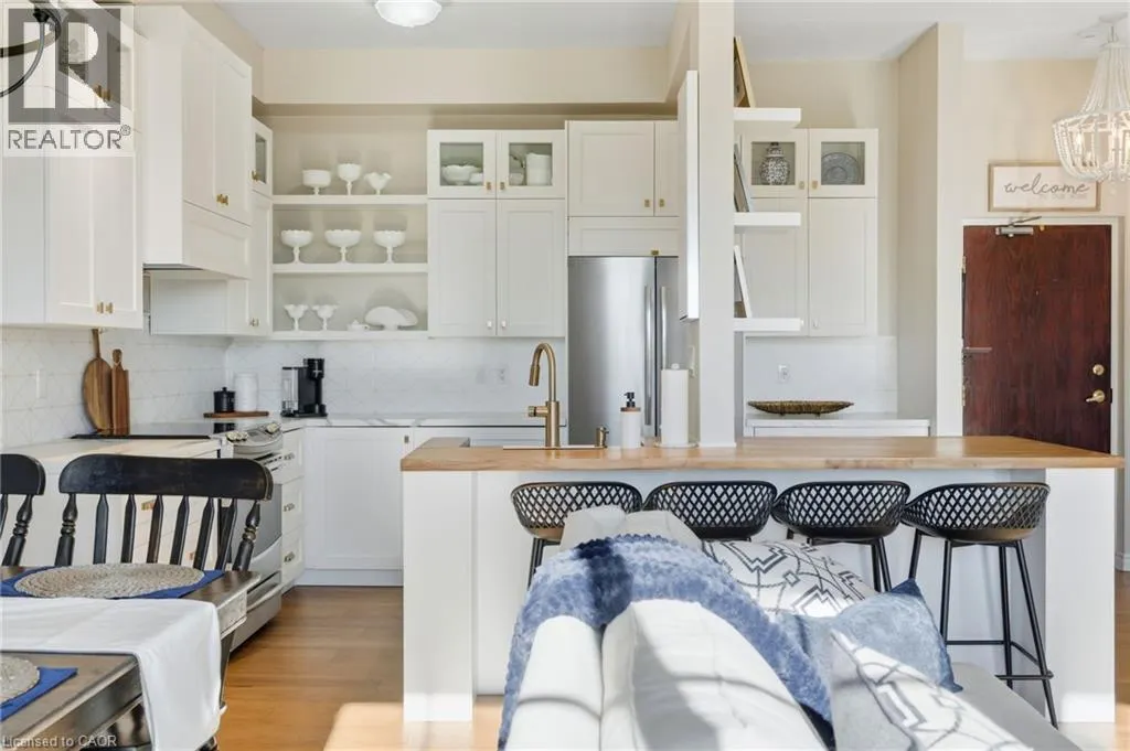 262 DUNDAS Street E Unit# 311, #311