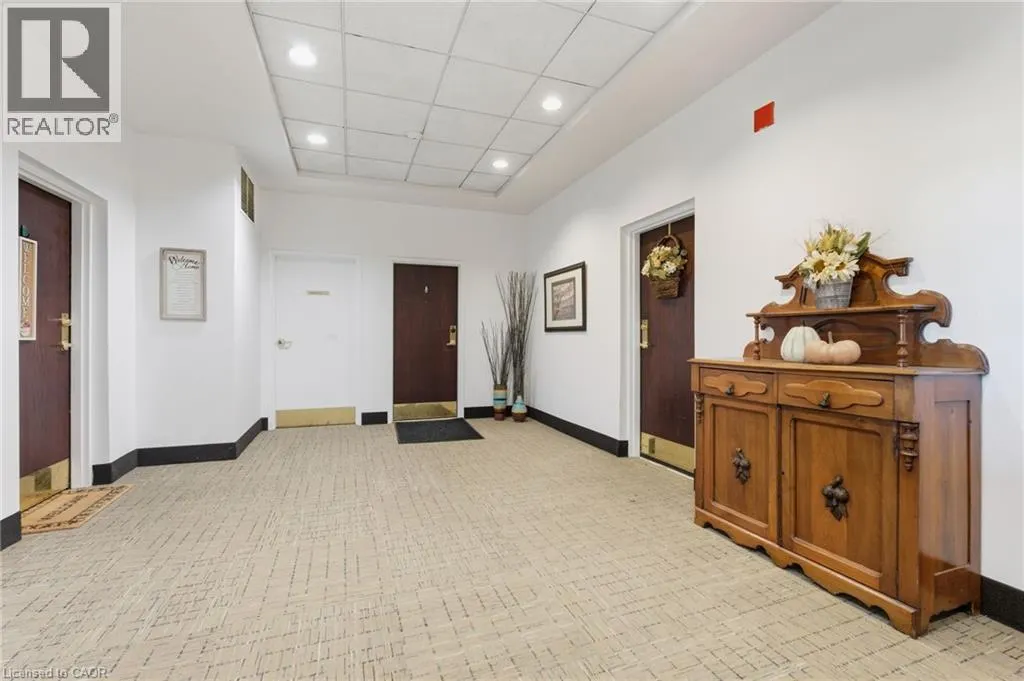 262 DUNDAS Street E Unit# 311, #311