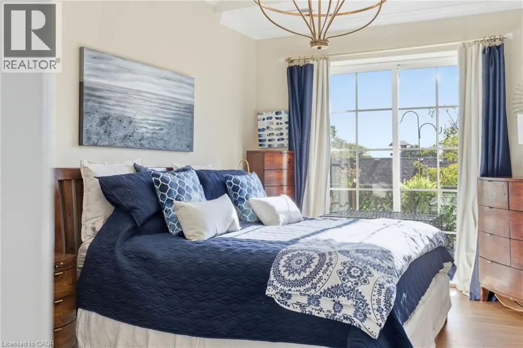 262 DUNDAS Street E Unit# 311, #311