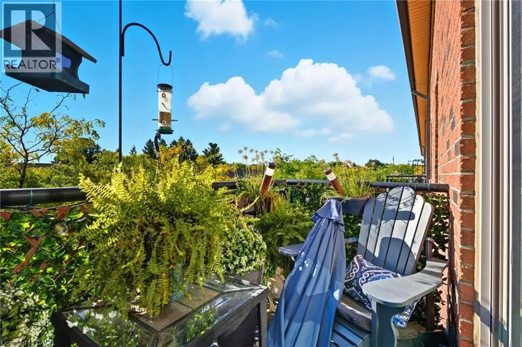 262 DUNDAS Street E Unit# 311, #311