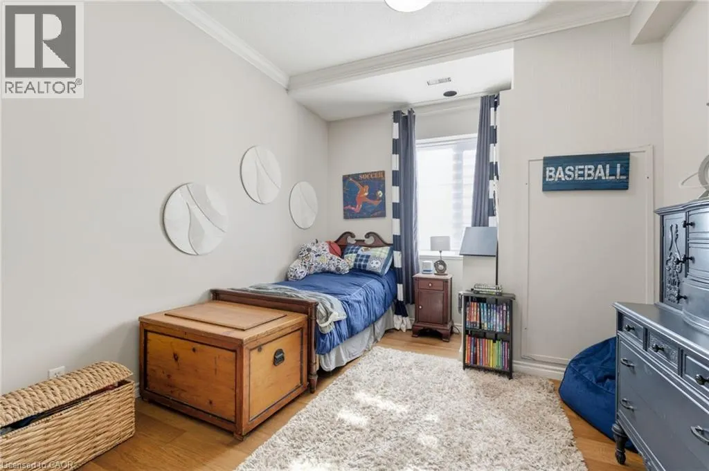 262 DUNDAS Street E Unit# 311, #311