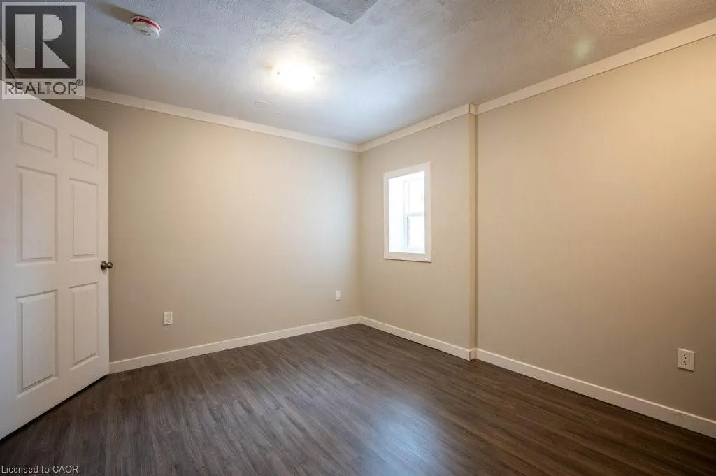 34 BURN Place Unit# 5, #5