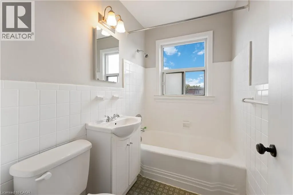 2189 KING Street E Unit# 12, #12