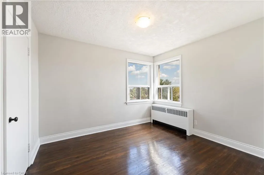 2189 KING Street E Unit# 12, #12