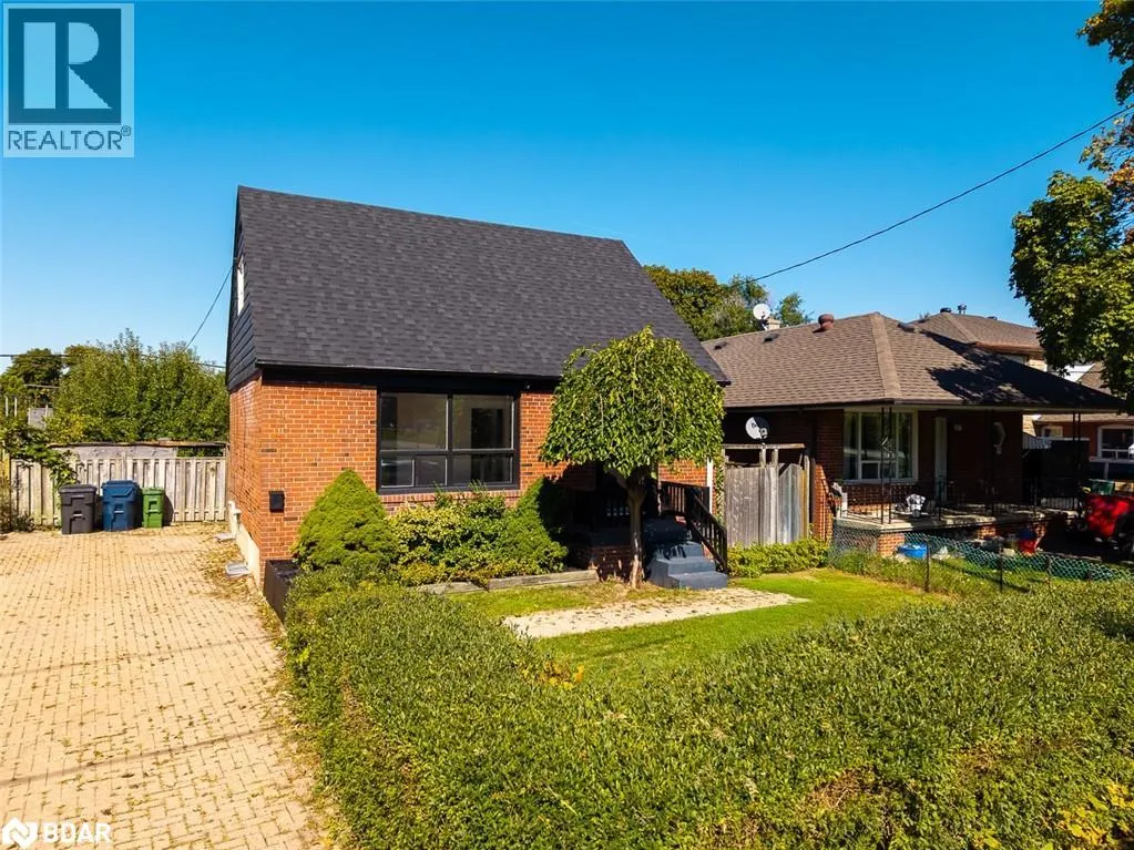 65 BARRHEAD Crescent