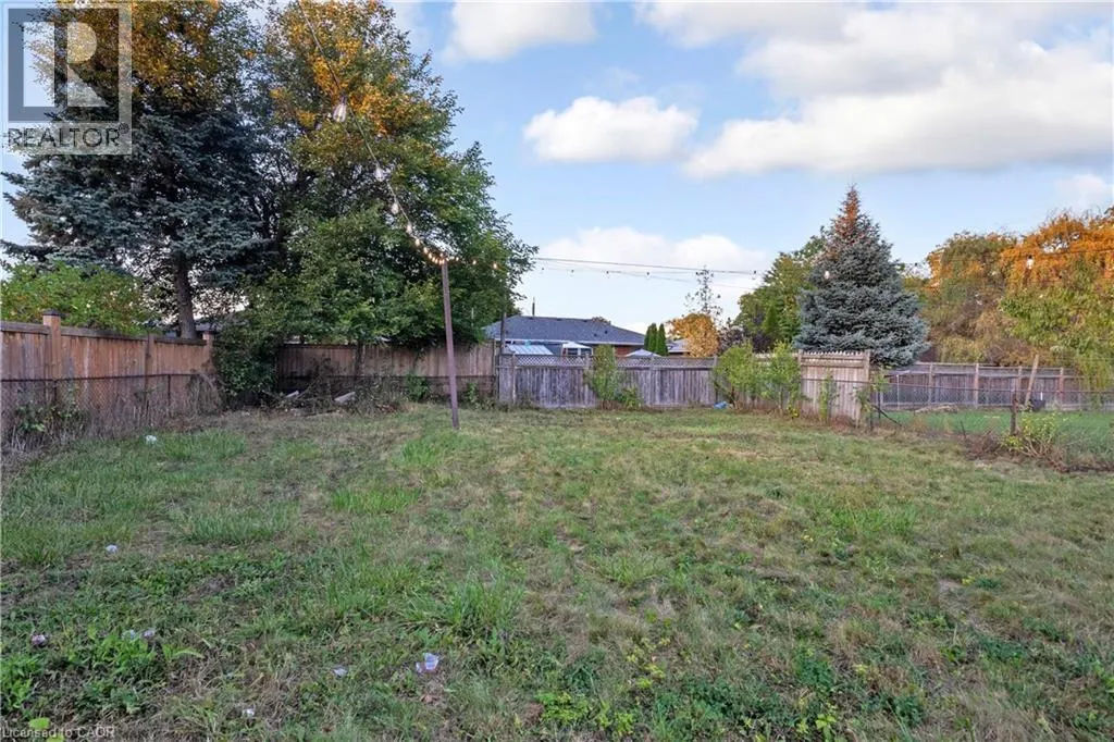 959 E MOHAWK Road E