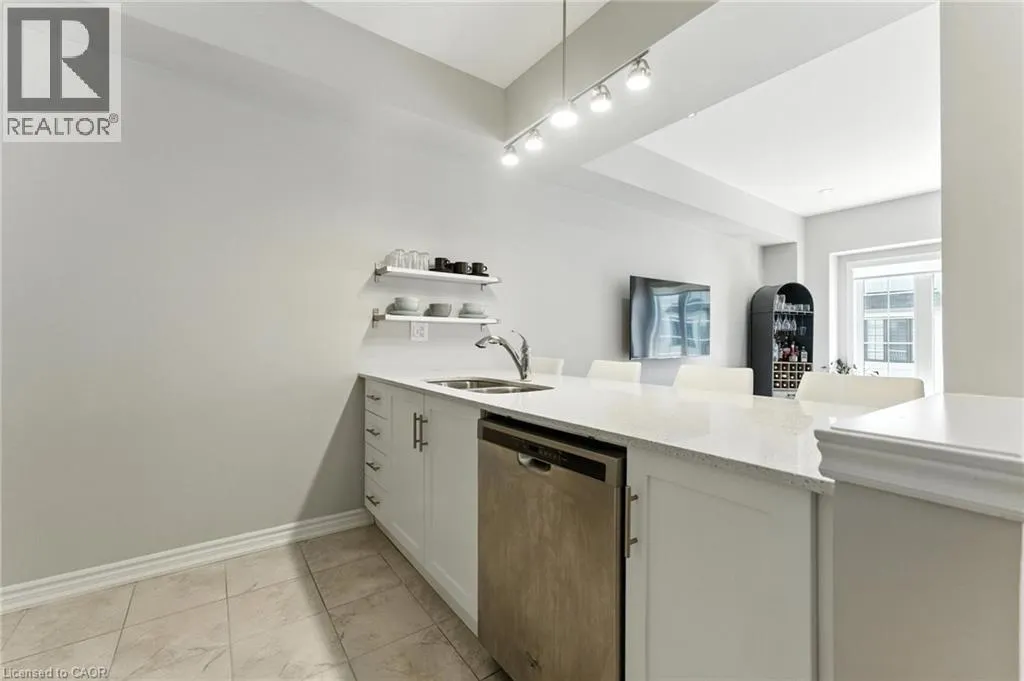 377 GLANCASTER Road Unit# 37, #37