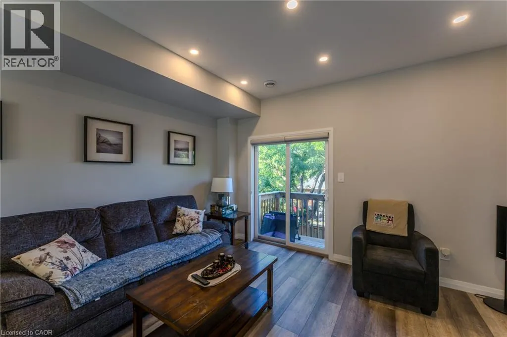 720 GREY Street Unit# 29, #29