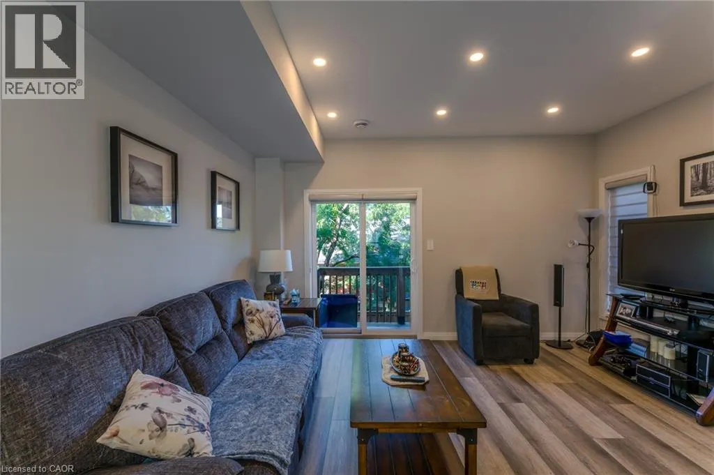 720 GREY Street Unit# 29, #29