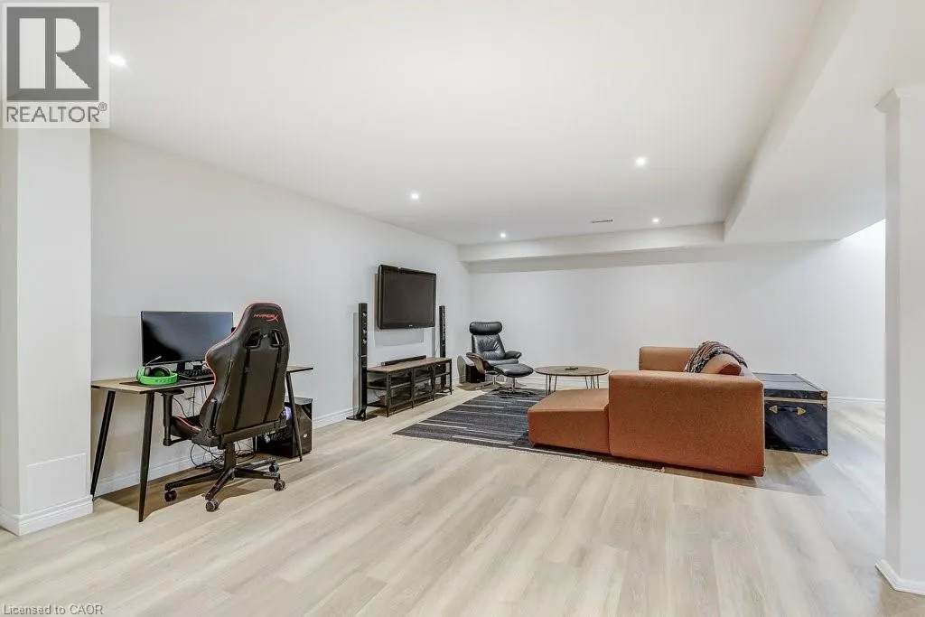 195 PAINTER Terrace