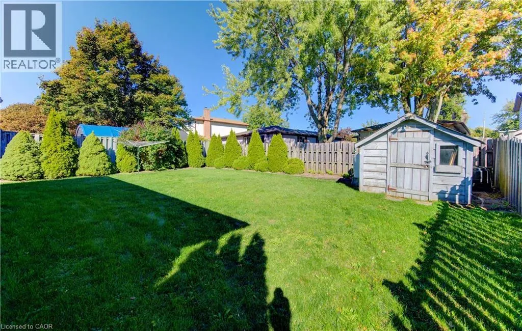 143 CLEARWATER Crescent