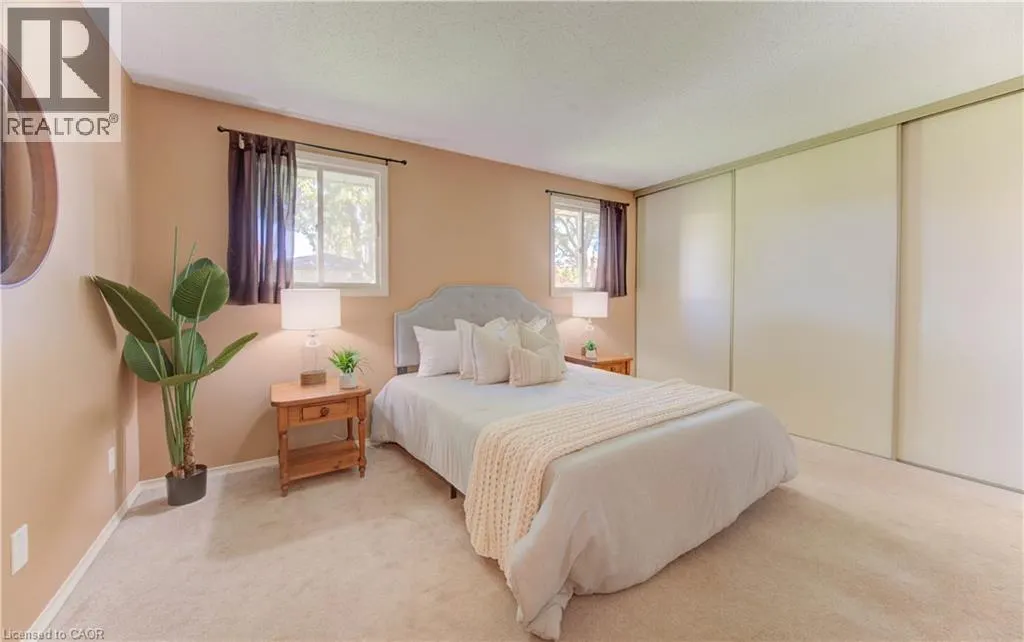 143 CLEARWATER Crescent