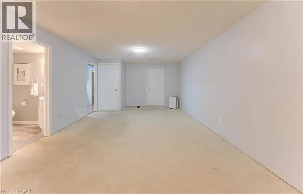 143 CLEARWATER Crescent