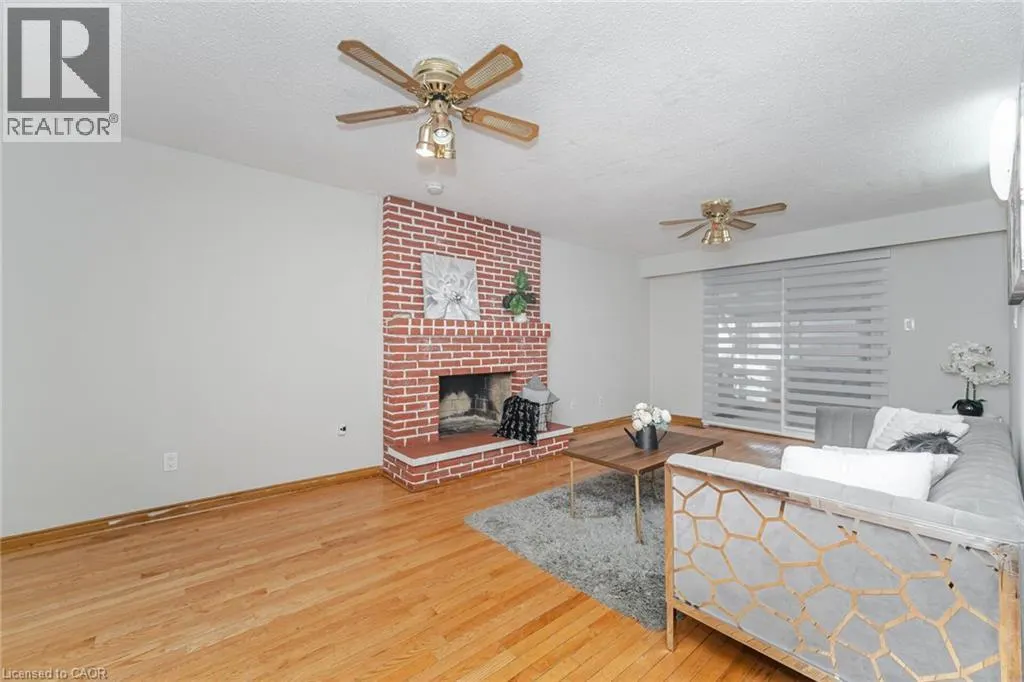 3783 KEENAN Crescent