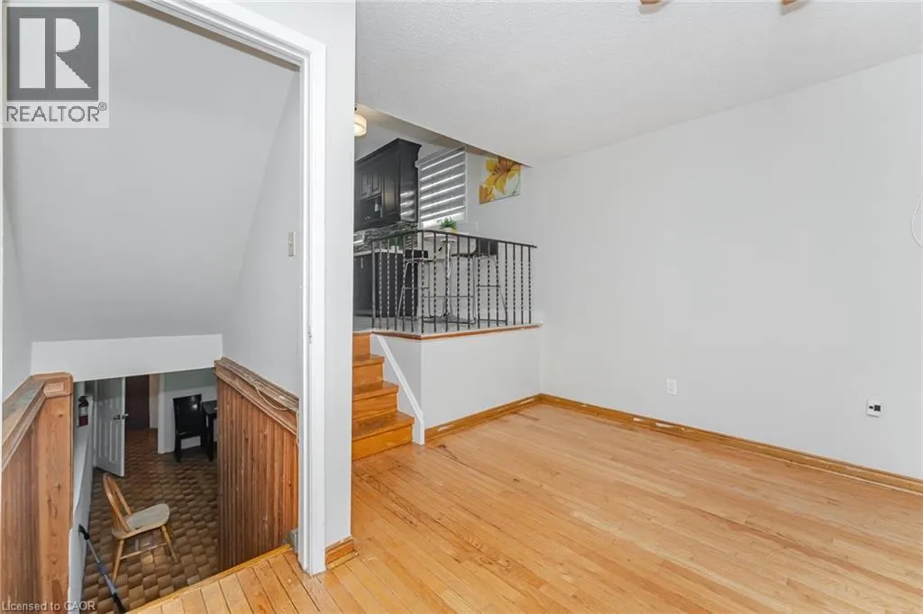 3783 KEENAN Crescent