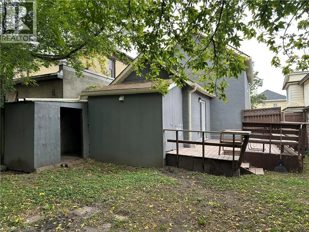 315 SIMCOE Street