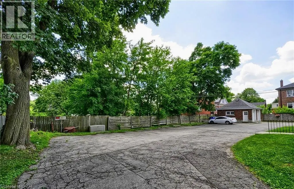 233 WESTMINSTER Drive S Unit# 14, #14
